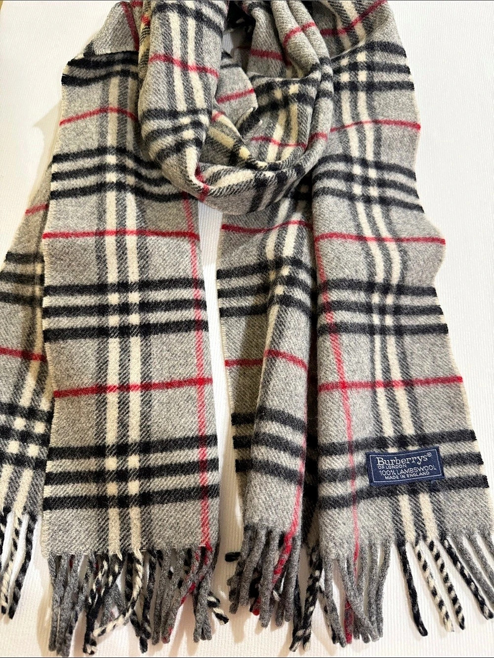 Burberry Vintage Burberrys Gray Check 100% Lambswool Scarf Plaid Wool Scarf